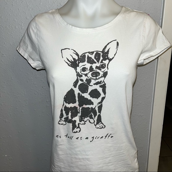 The Limited Perfect Tee - Picture 2 of 10